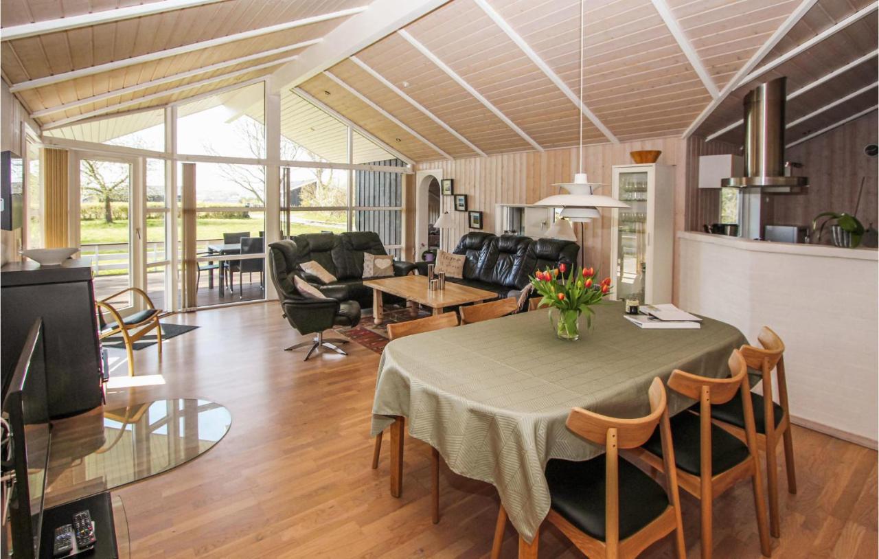 Awesome Home In Samso With Kitchen Nordby  Extérieur photo